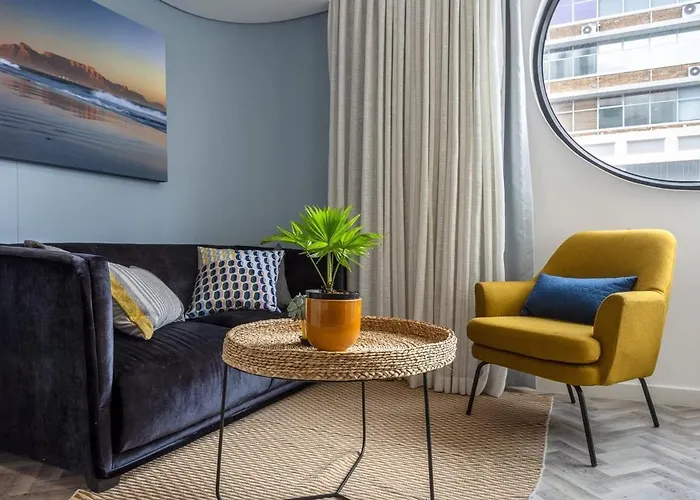 Elegant City Pad