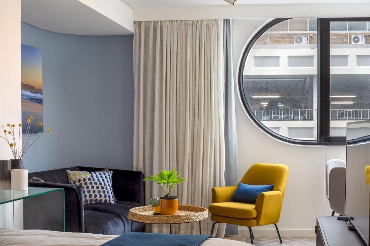 Elegant Pad Apartment *