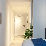 Elegant City Pad